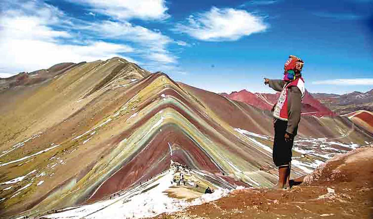 Montaña de colores