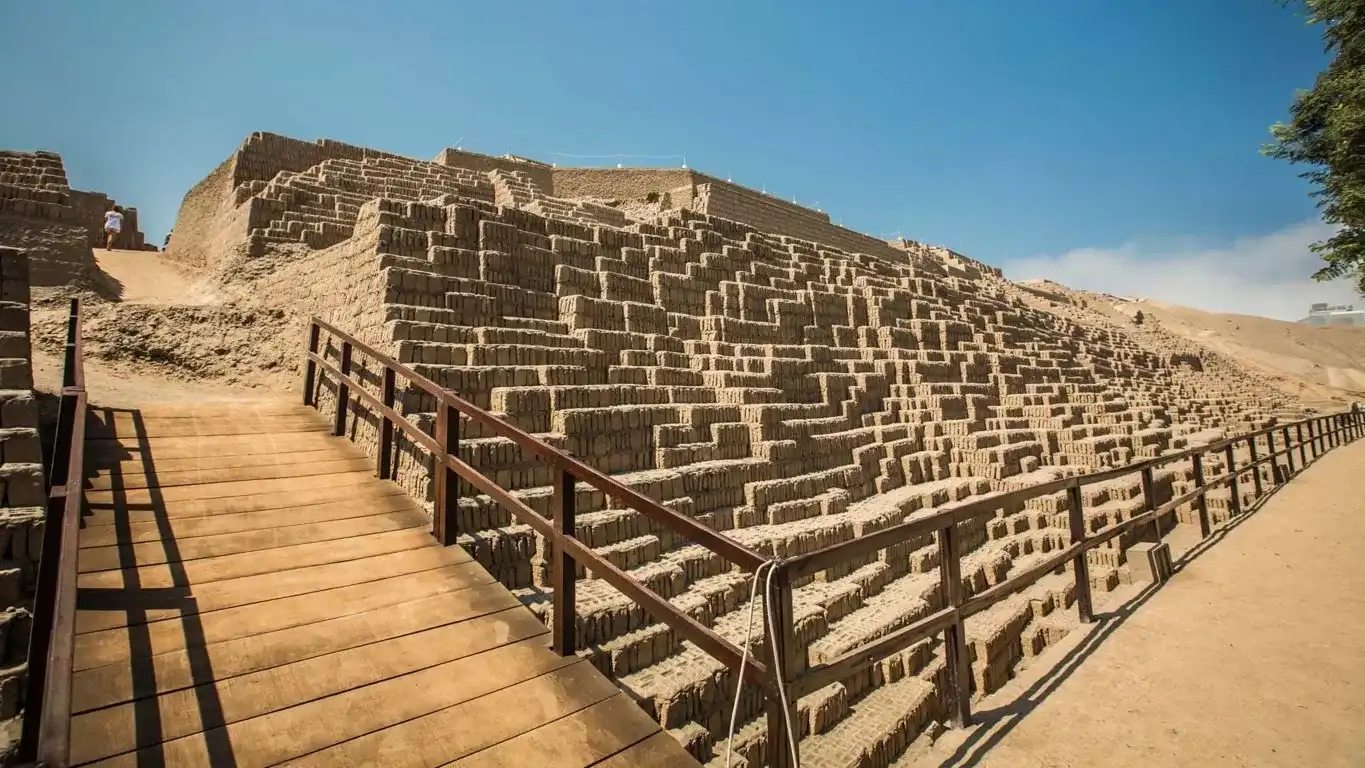 Huaca Pucllana